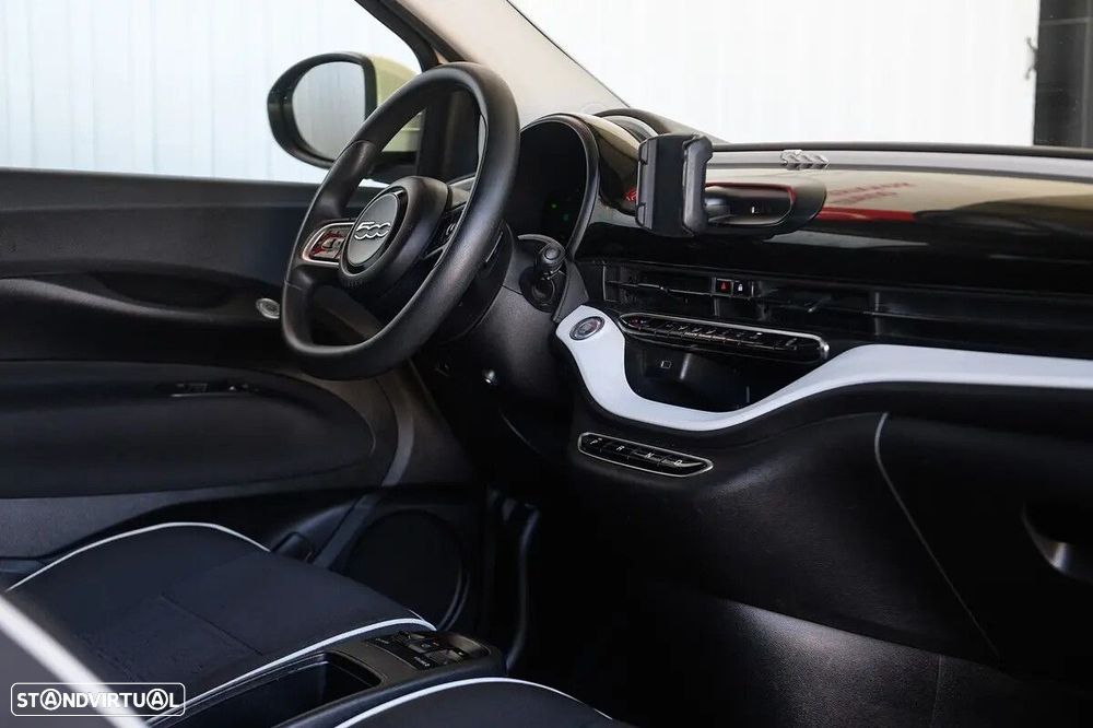 Fiat 500e Action - 27
