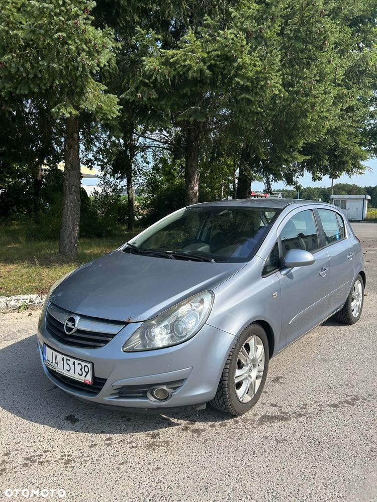 Opel Corsa 1.4 16V Cosmo - 4