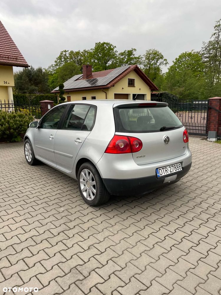 Volkswagen Golf - 3