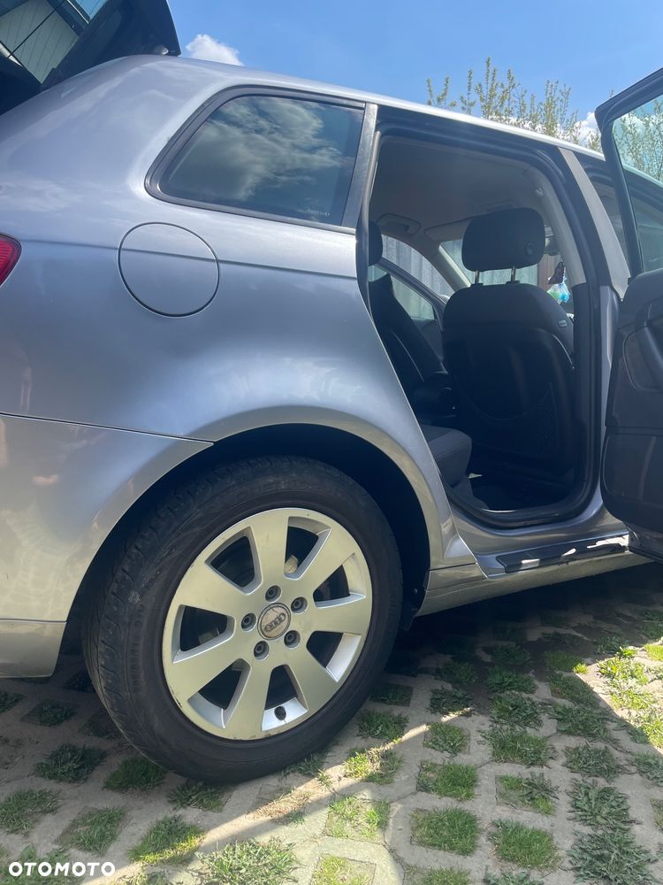 Audi A3 Sportback 1.9 TDI Ambiente - 11