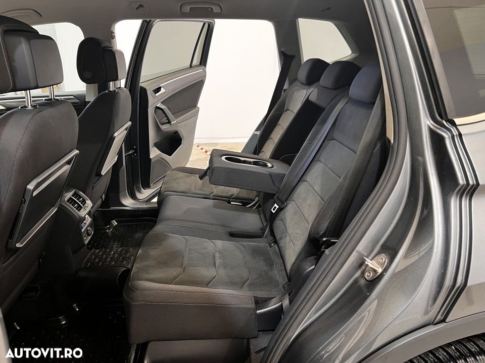Volkswagen Tiguan - 9