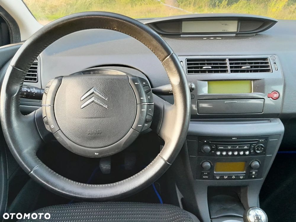 Citroën C4 1.6 VTi Attraction - 11