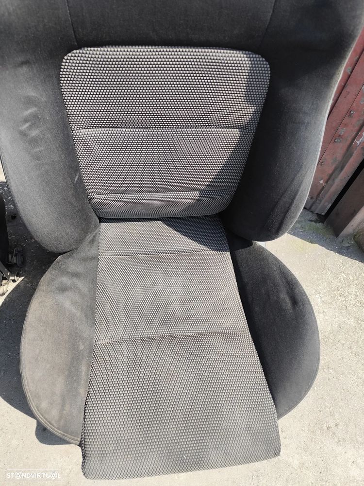 Seat Leon 1M / Toledo - BANCOS FRENTE - 10