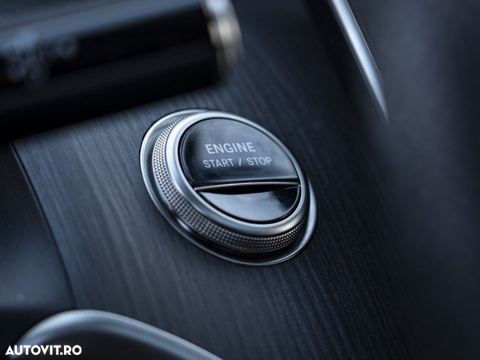 Mercedes-Benz GLC Coupe 300 e 4MATIC - 19