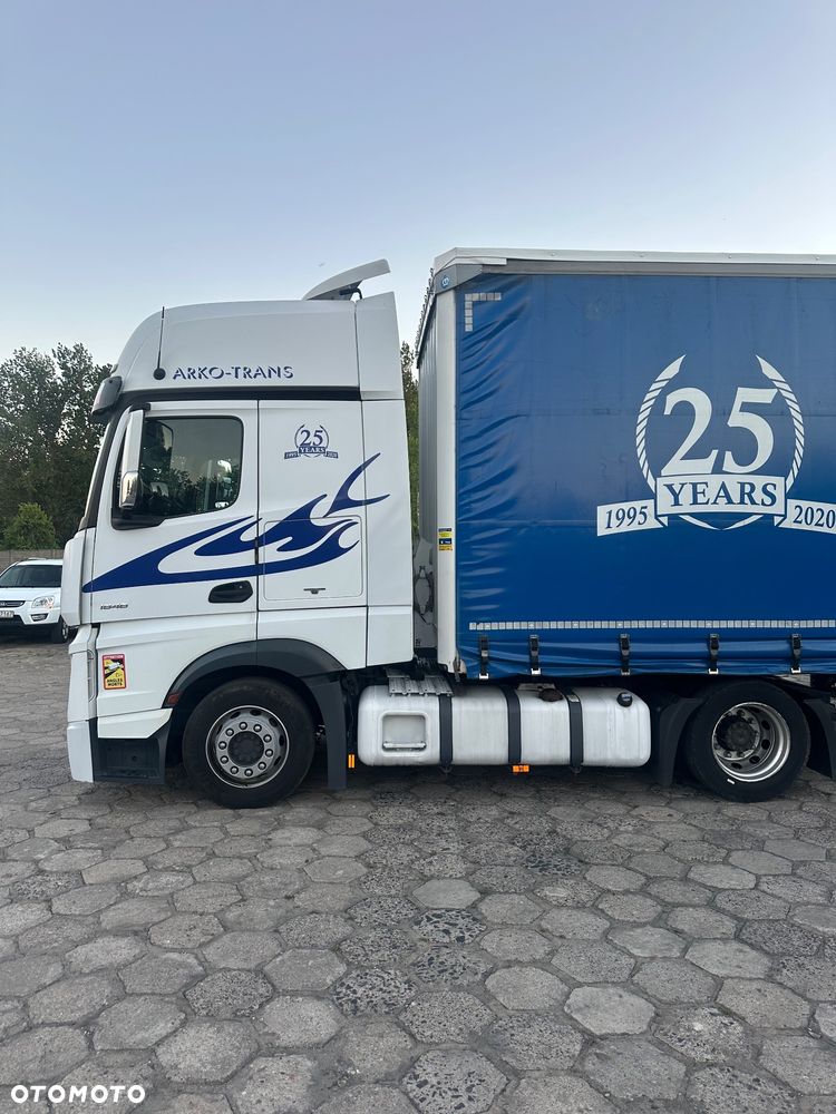 Mercedes-Benz Actros - 5