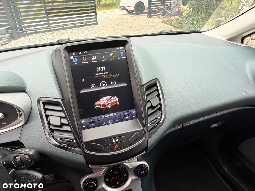 Ford Fiesta 1.25 Gold X - 25