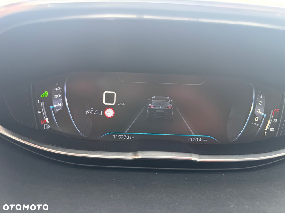 Peugeot 3008 PureTech 130 Stop & Start GPF Allure - 27