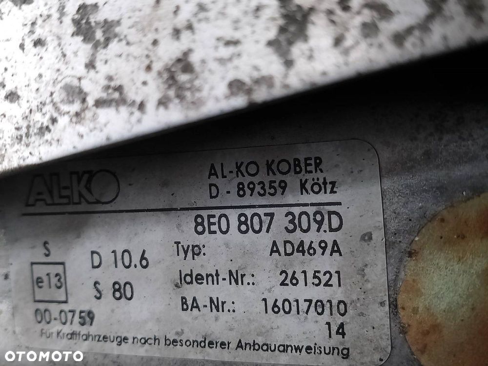 HAK HOLOWNICZY AUDI A4 B6 8E0807309D  AD469A SEDAN - 8