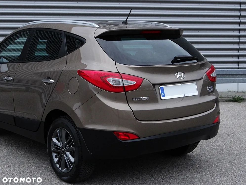 Hyundai ix35 1.7 CRDi 2WD blue Finale Gold - 21