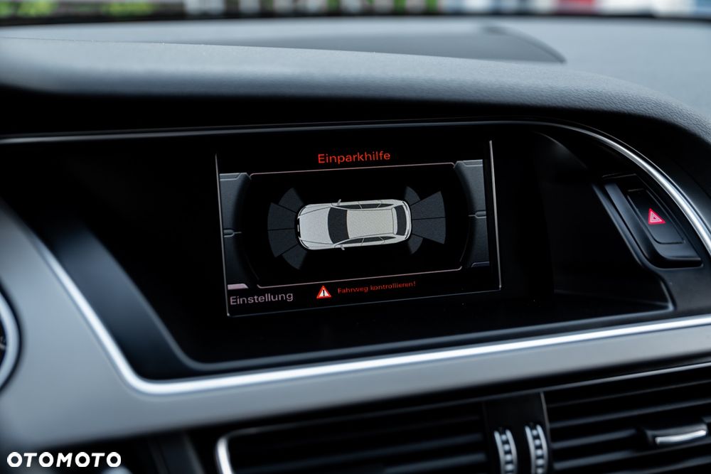 Audi S4 Avant S tronic - 29