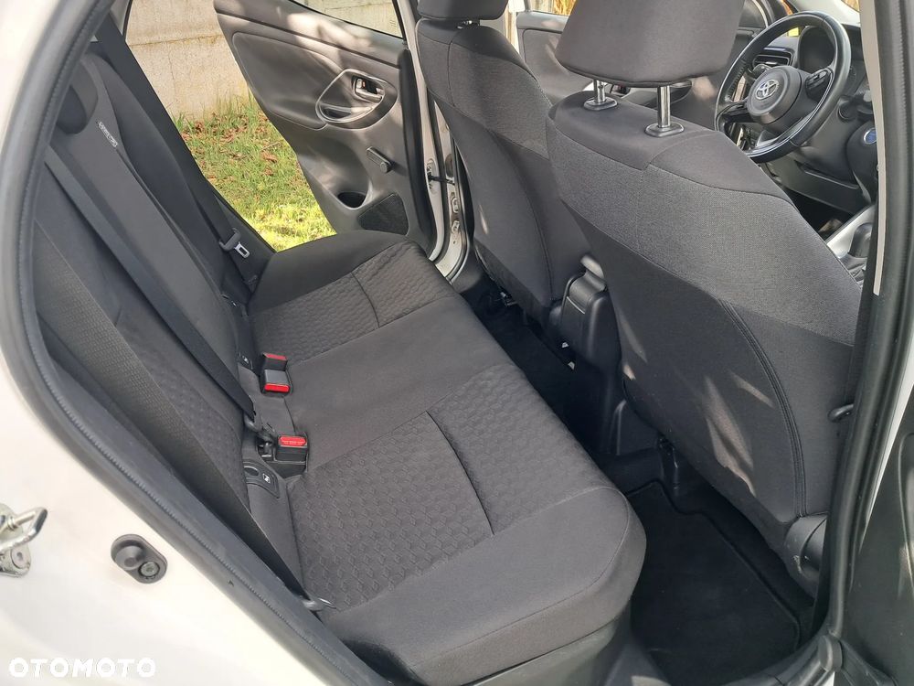 Toyota Yaris - 26
