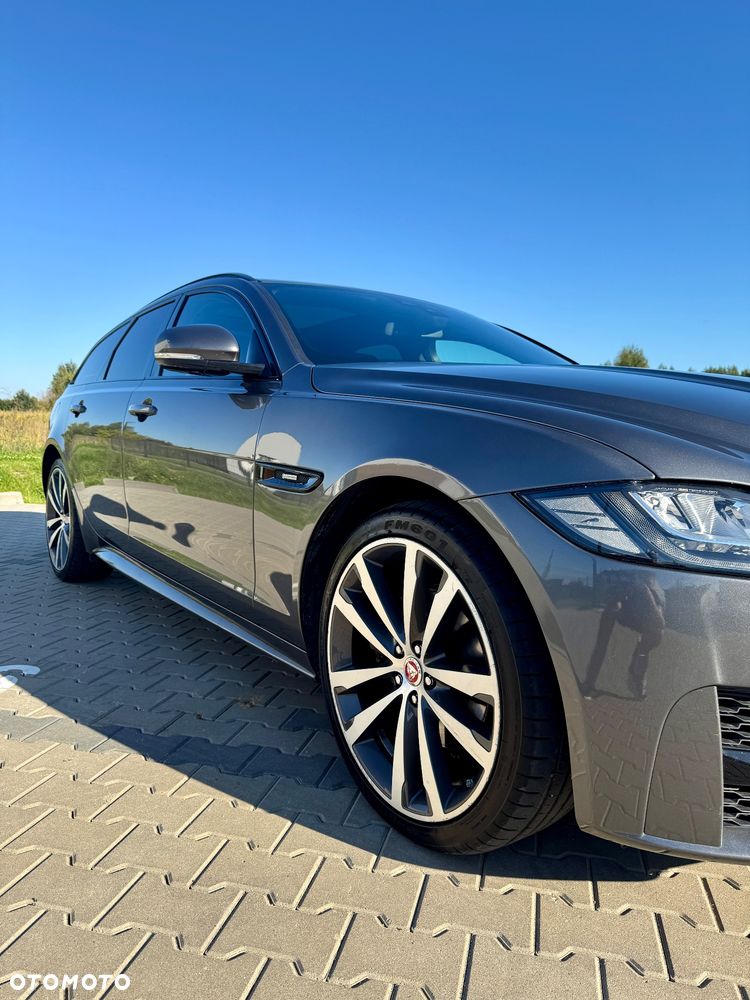 Jaguar XF 20d R-Sport - 4