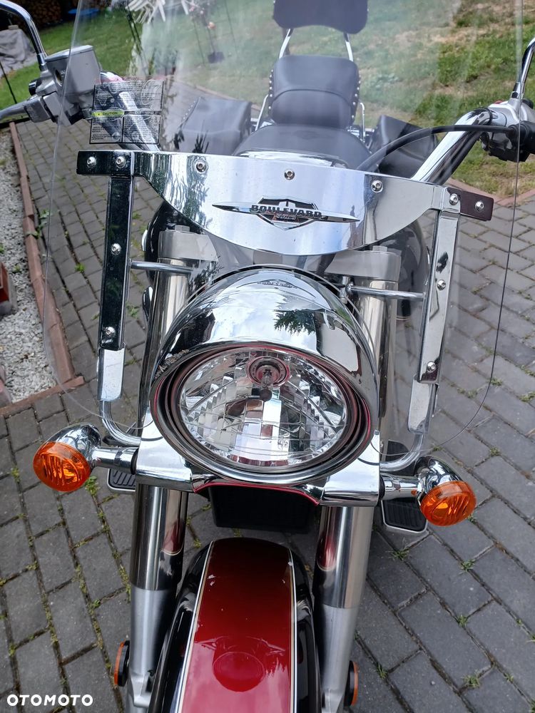 Suzuki Boulevard - 4