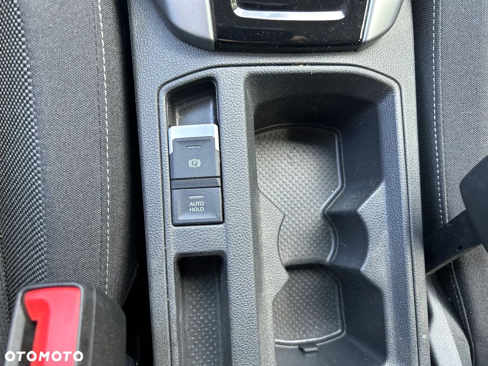 Volkswagen T-Roc 1.5 TSI Life DSG - 25