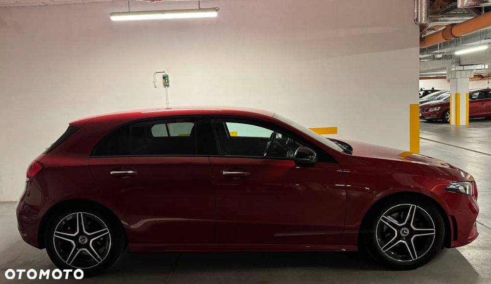 Mercedes-Benz Klasa A 180 d AMG Line 7G-DCT - 4