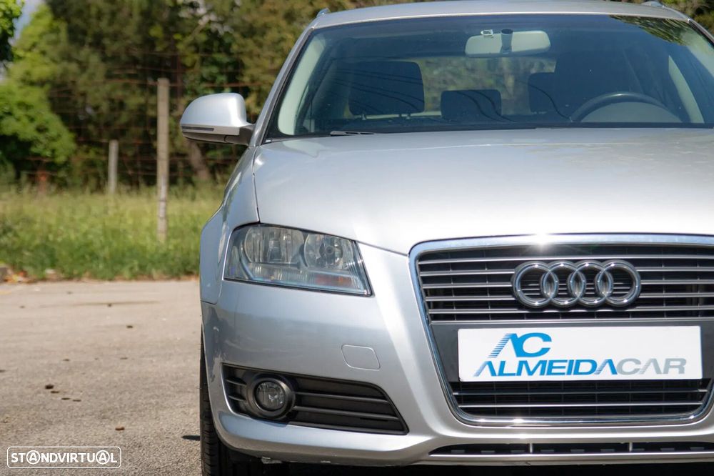 Audi A3 Sportback 1.6 TDI Attraction - 14