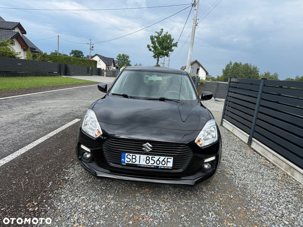 Suzuki Swift 1.2 Premium - 2