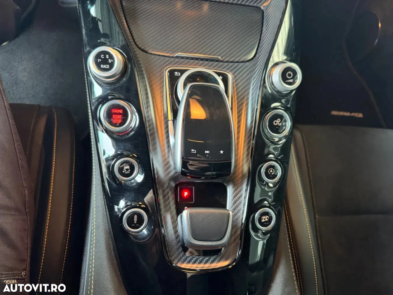 Mercedes-Benz AMG GT R Roadster - 3