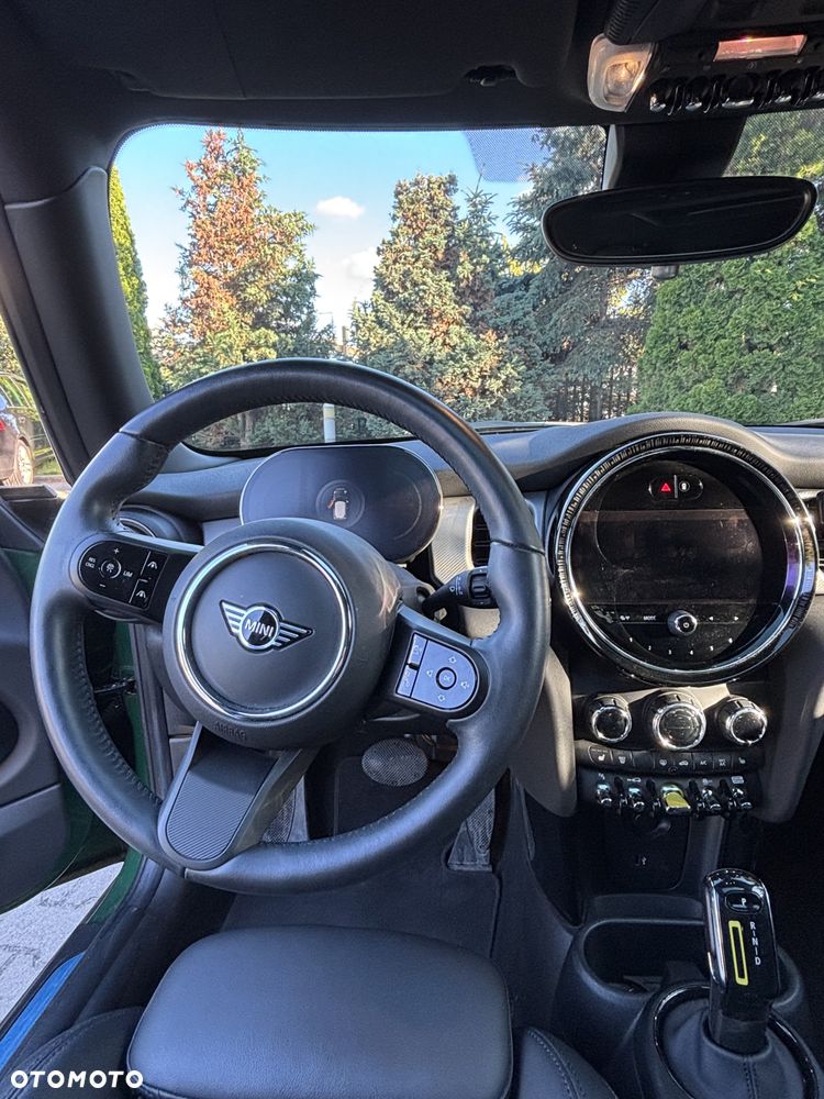 MINI Cooper SE - 12