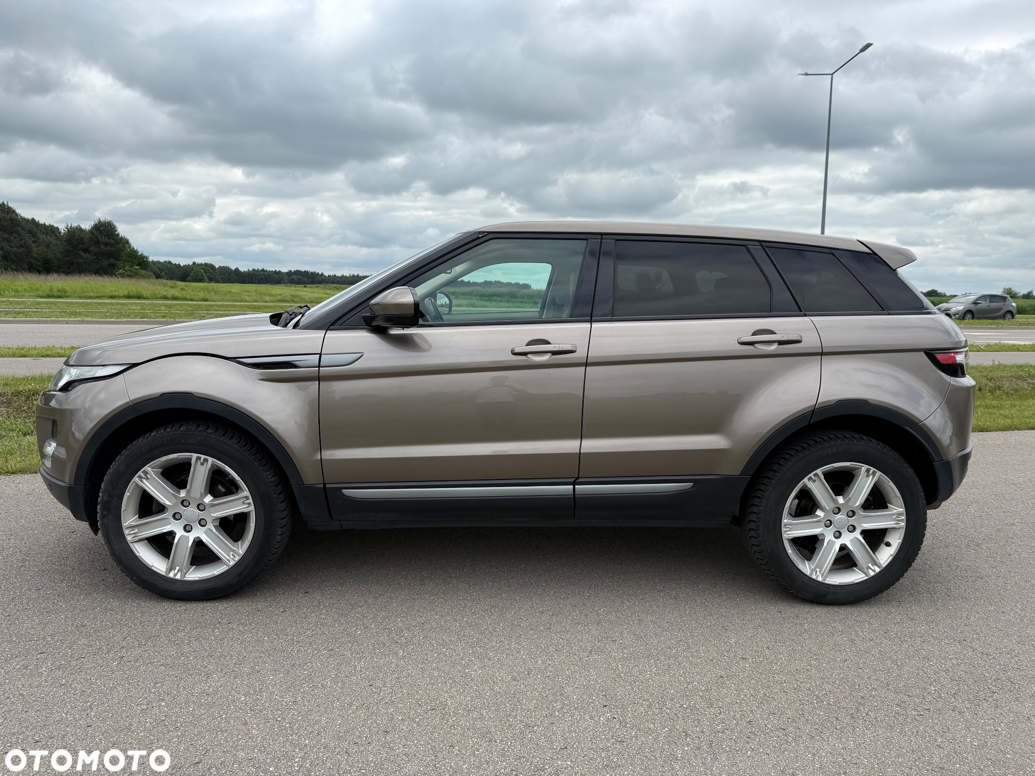 Land Rover Range Rover Evoque 2.0Si4 SE - 2