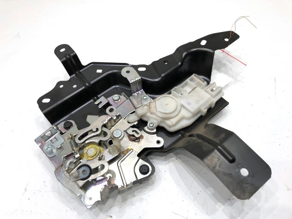 ZAMEK DRZWI PRZESUWNYCH PRAWY  NISSAN NV200 Skrzynia 2010 - 2022 1.5 dCi 90 (M20, M20M) 66 kW [90 - 1