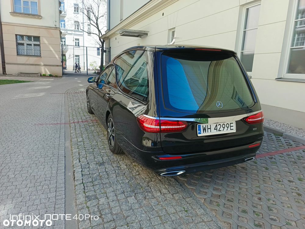 Mercedes-Benz Klasa E 220 d 9G-TRONIC Night Edition - 6