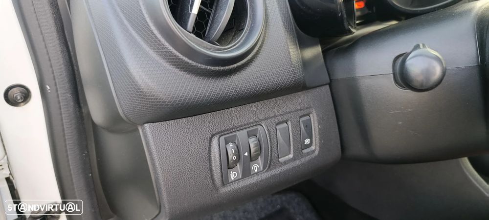 Renault Clio 1.5 dCi Zen - 11