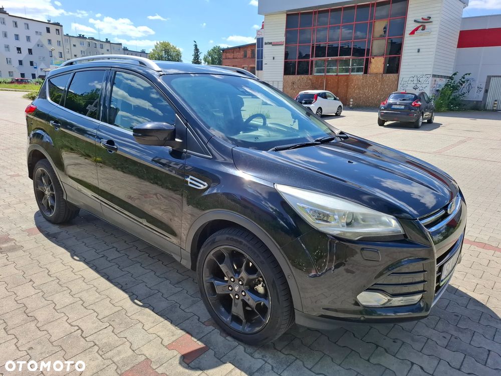 Ford Kuga 2.0 TDCi 4x4 Titanium - 4