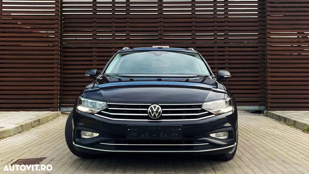 Volkswagen Passat Variant 2.0 TDI SCR DSG Elegance - 5