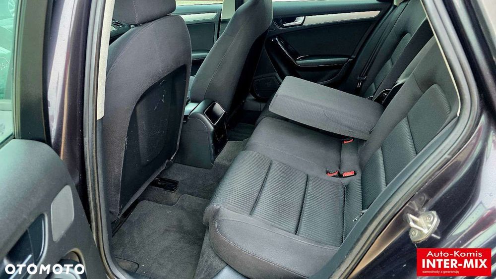Audi A4 Avant - 25