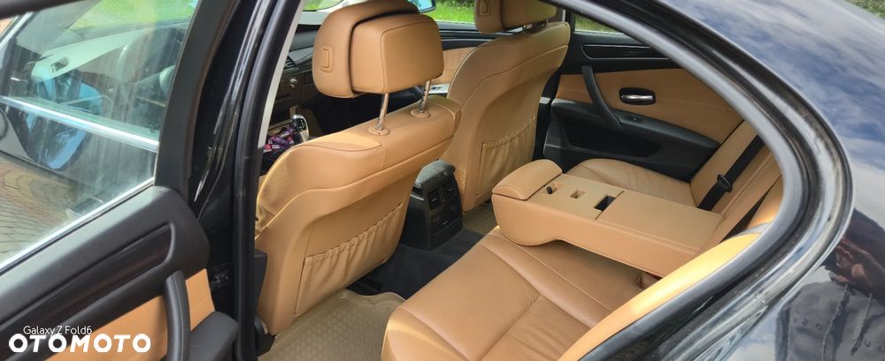 BMW Seria 5 520d - 6