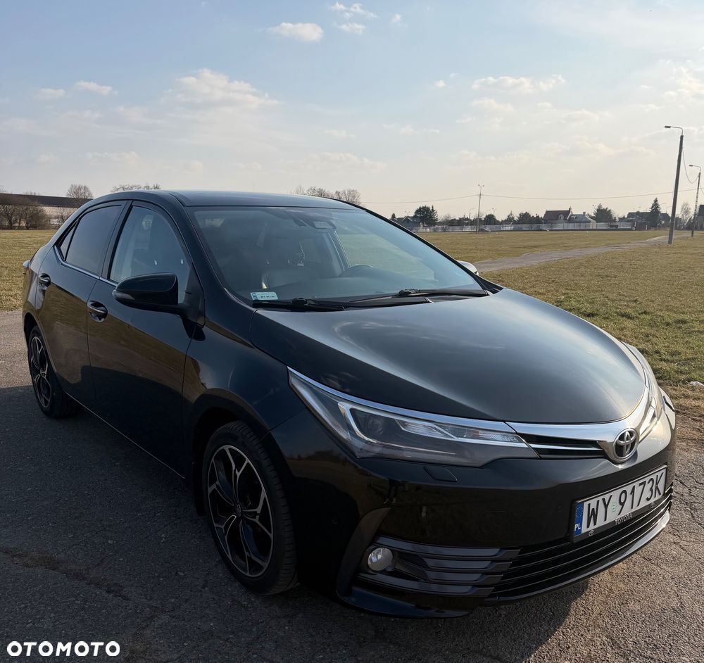 Toyota Corolla - 5