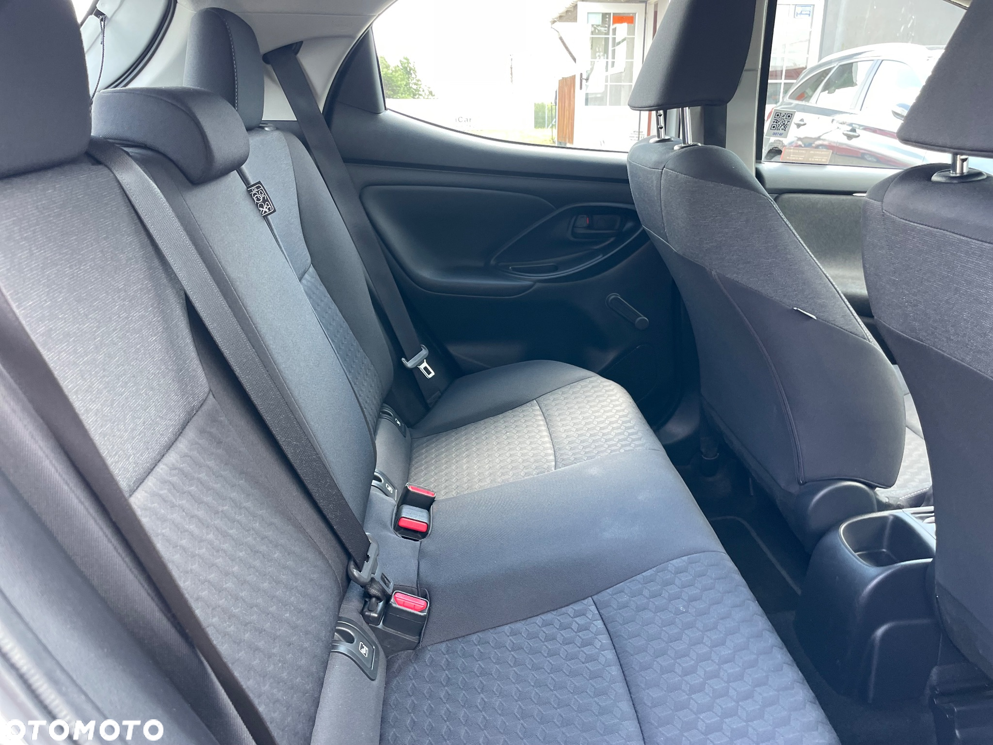 Toyota Yaris 1.5 Comfort - 17