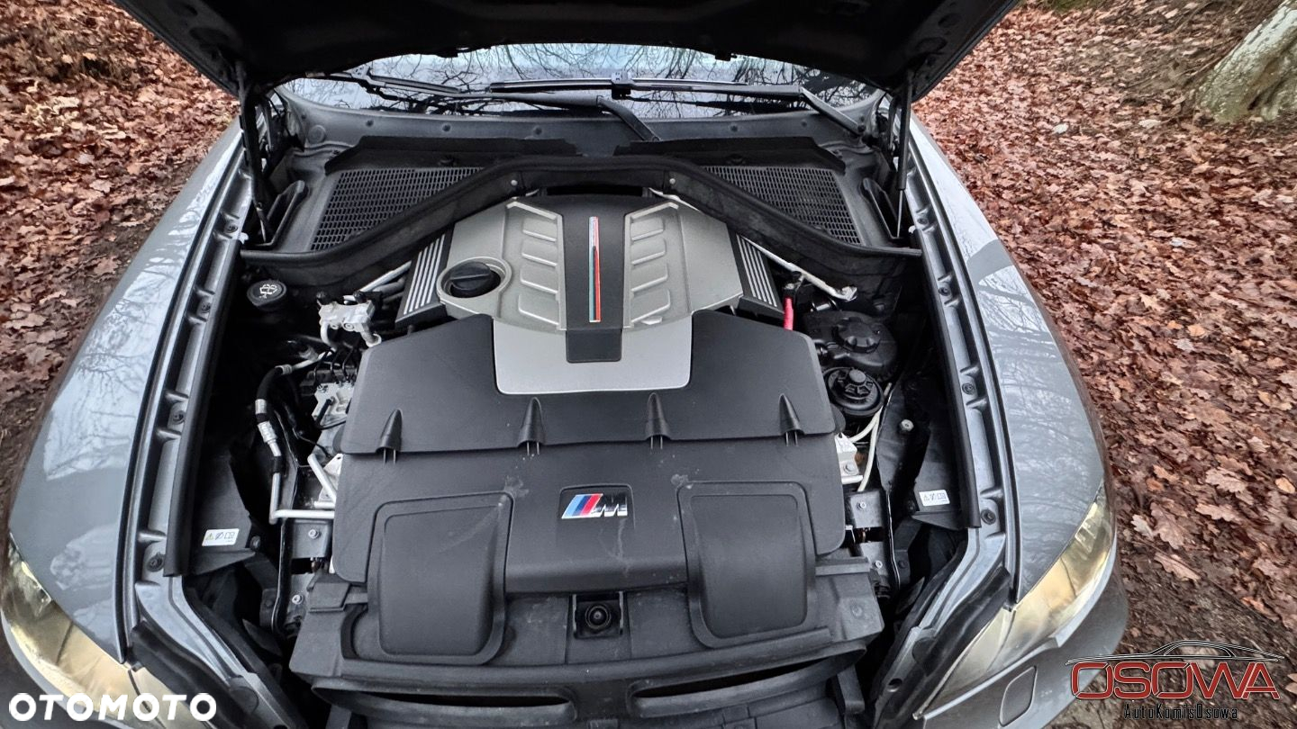 BMW X6M - 38