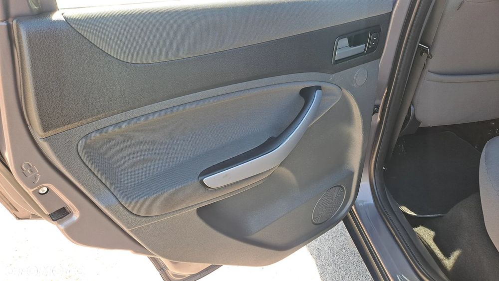 Ford Kuga 2.0 TDCi 4x4 Champions Edition - 15