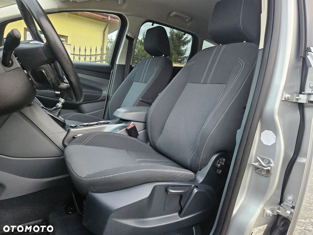 Ford C-MAX - 22