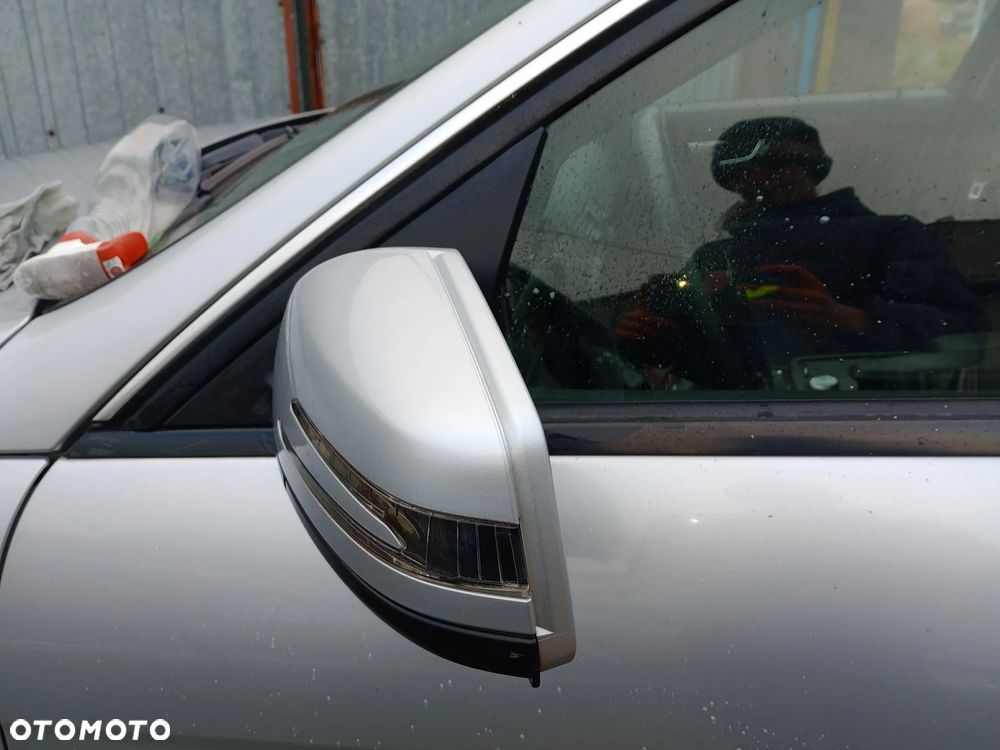 Lusterko prawe C klasa w204 C775 Mercedes, maska zderzak, pas błotnik - 15