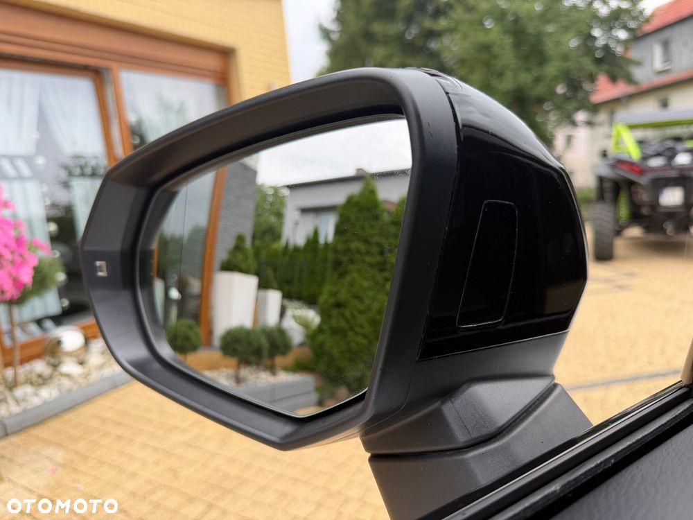 Audi Q3 35 TFSI mHEV S-Line S tronic - 35
