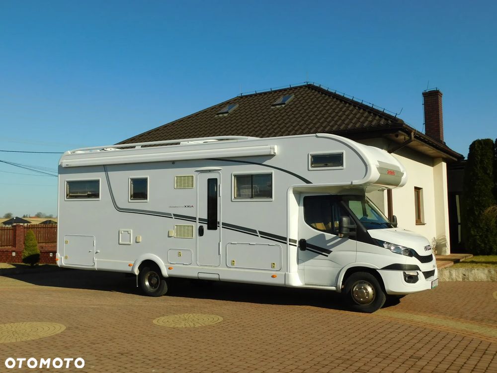 Dethleffs dethleffs 9000-2 EB GLOBETROTTER Auto Demo 7 osobowe Full Opcja - 1
