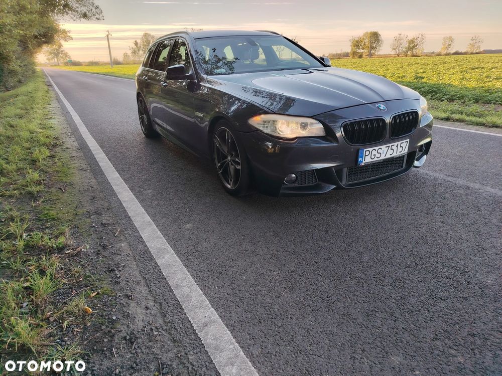 BMW Seria 5 525d xDrive - 3