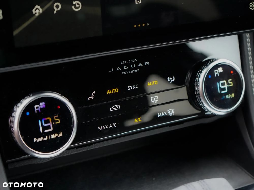 Jaguar F-Pace D200 AWD R-Dynamic S - 18