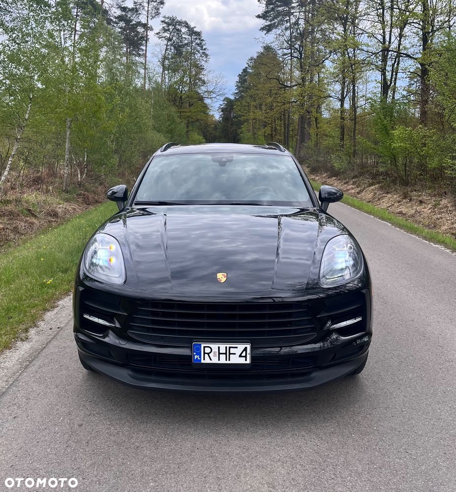 Porsche Macan - 1