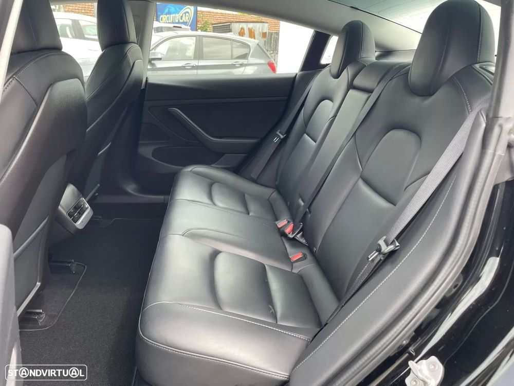 Tesla Model 3 Standard RWD Plus - 17