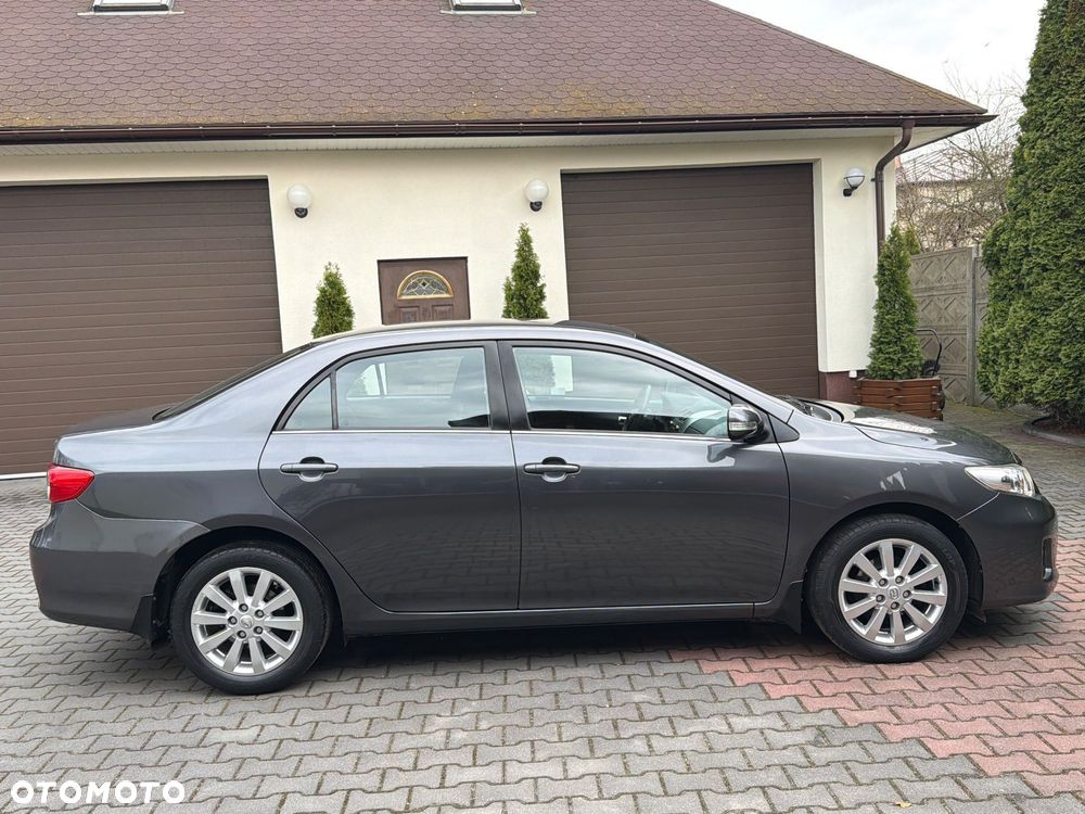 Toyota Corolla 1.6 Premium - 5