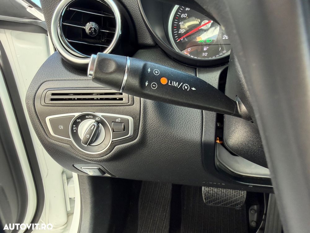 Mercedes-Benz C 220 d 4M T-Modell Aut - 12