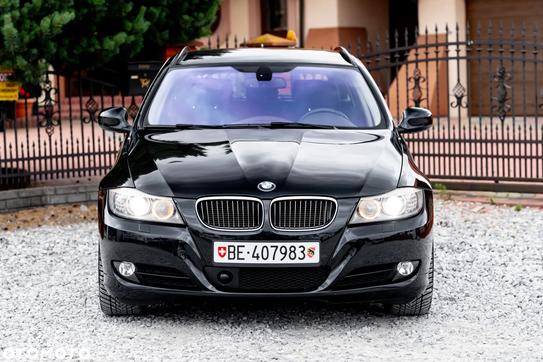 BMW Seria 3 325i xDrive Touring Edition Sport - 4