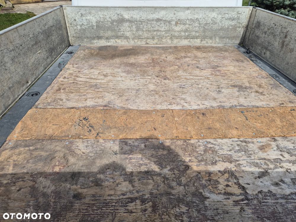 Volkswagen Transporter - 10