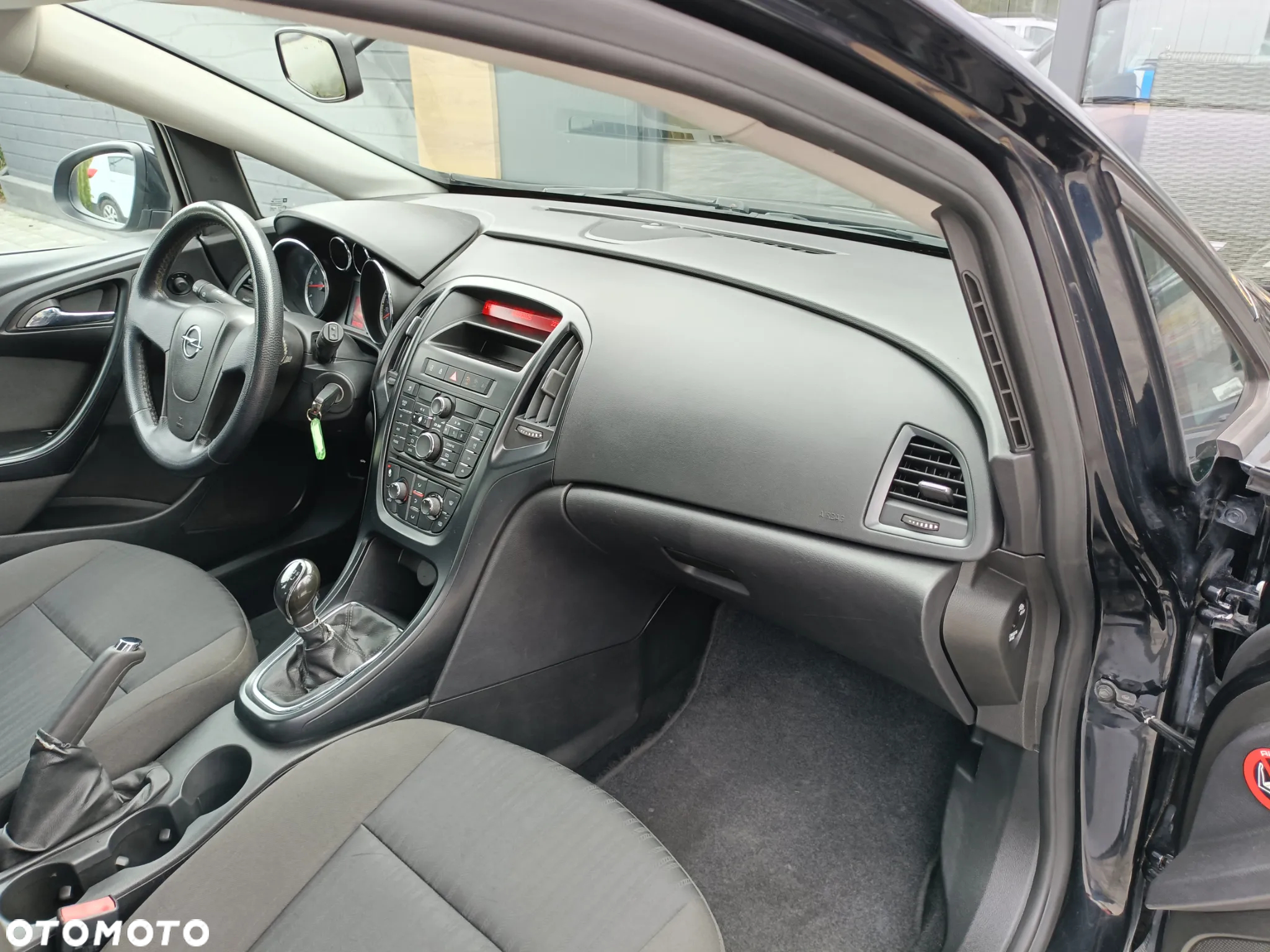 Opel Astra - 14