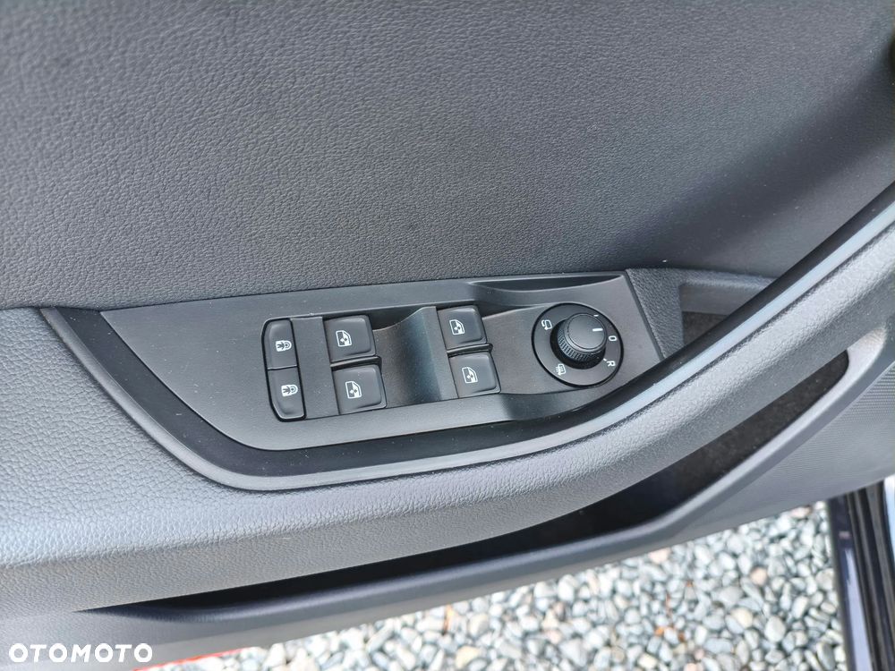 Skoda Superb 2.0 TDI DSG Style - 21