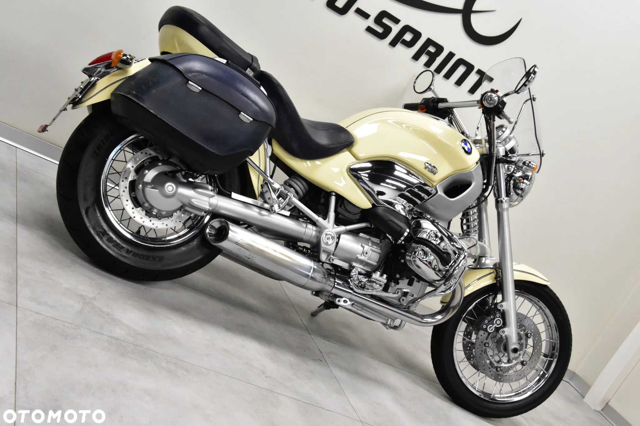 BMW R - 9